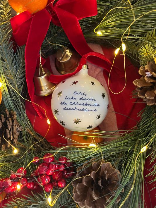 Bauble Siri, take down christmas decorations