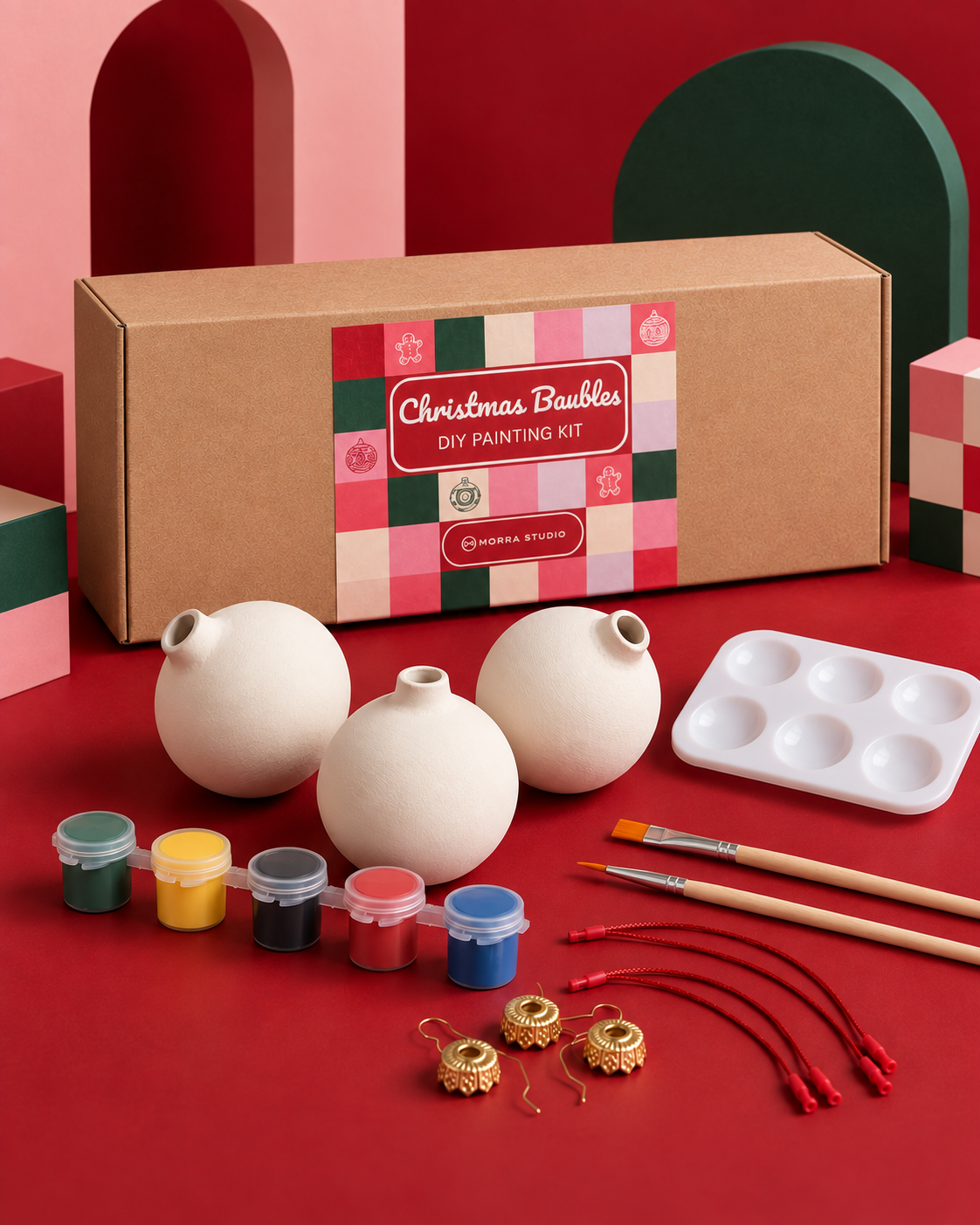 CHRISTMAS BAUBLES PAINTING KIT