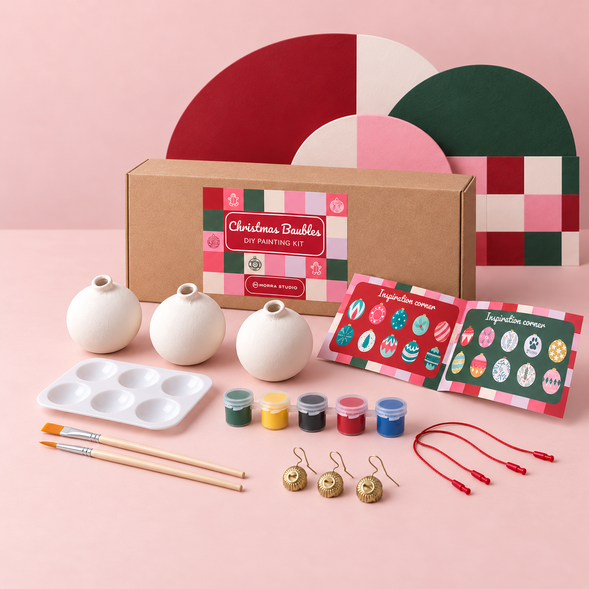 CHRISTMAS BAUBLES PAINTING KIT