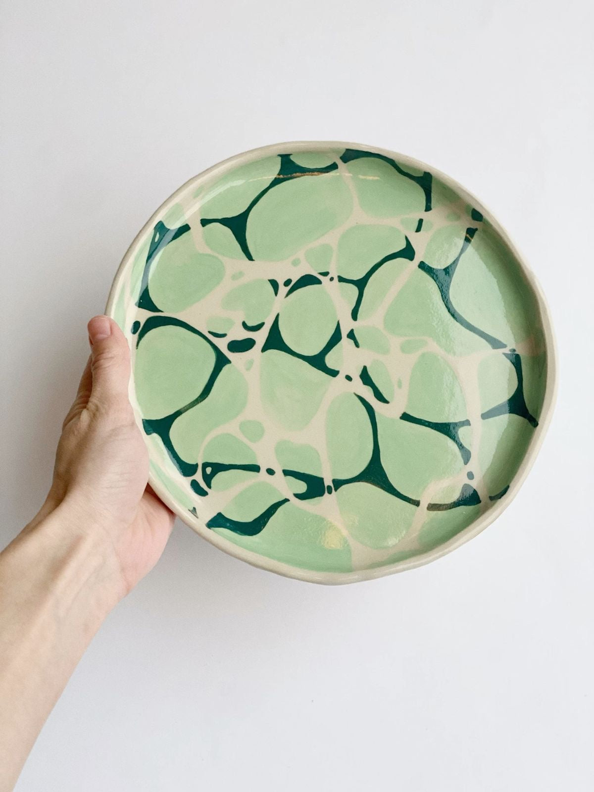 🔮 Ceramic Illusions: Plate-Making Workshop + Museum visit