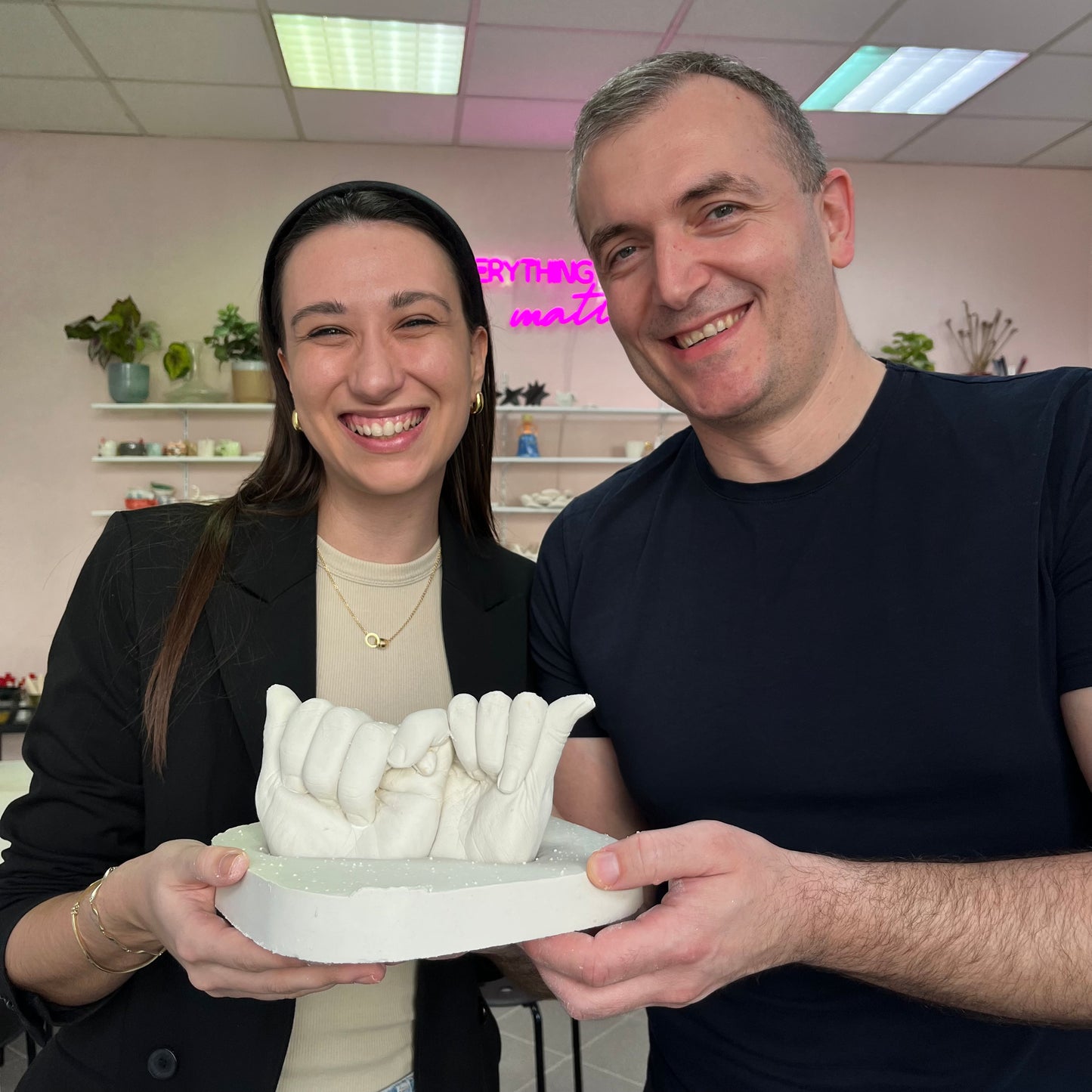 Hands sculpture | Plaster workshop