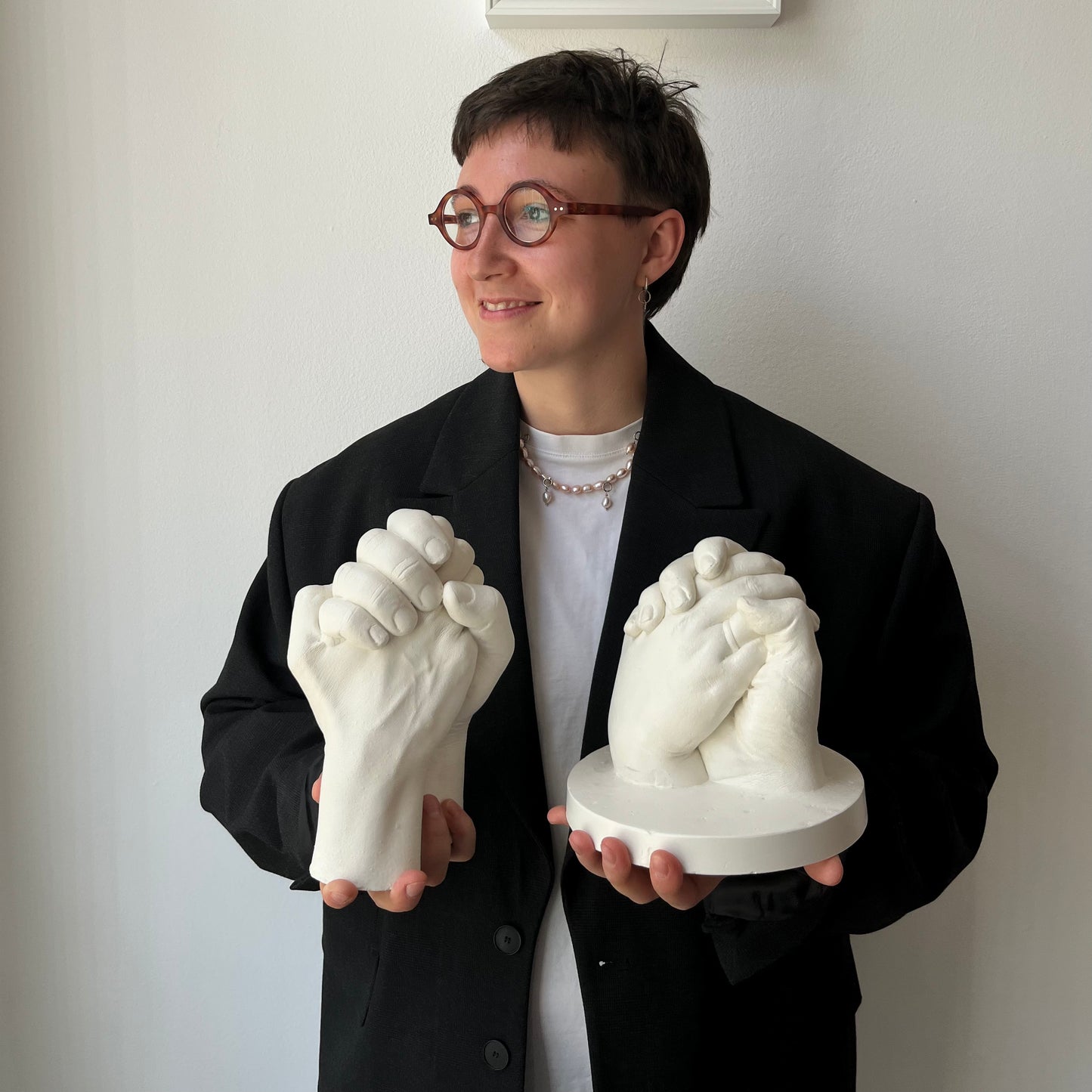 Hands sculpture | Plaster workshop